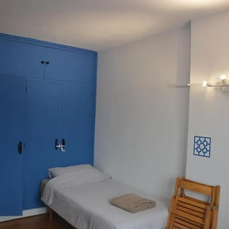 Superviews, Parking 24h Vigilado Incluido Y Netflix En Independiente Con Bano Privado En Particular, Francais&english * Bilbao