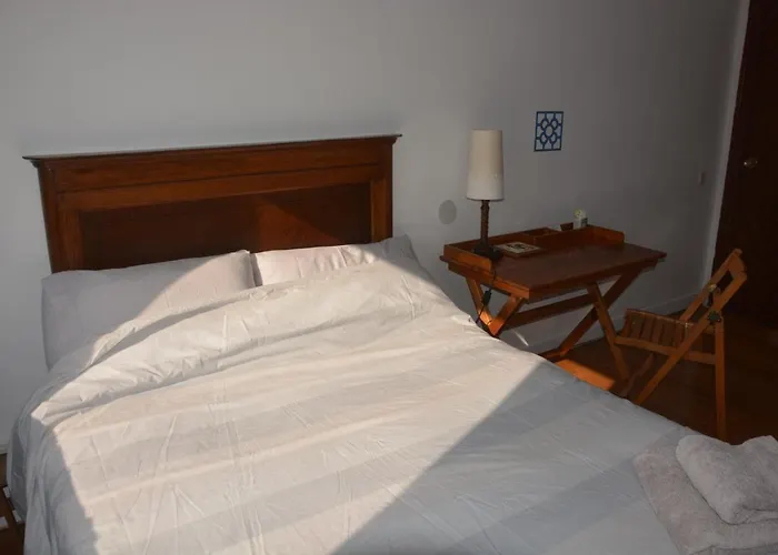 Superviews Y Parking Vigilado En Independiente, Bano Privado, En Particular, Francais&english منزل للإقامة *