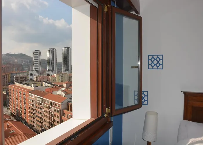 منزل للإقامة Superviews Y Parking Vigilado En Independiente, Bano Privado, En Particular, Francais&english بلباو